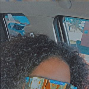 Meet your Posher, Madeline